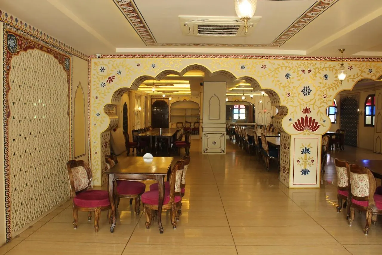 Hotel Sahibs Royal Ville - 500M From Taj Mahal Agra